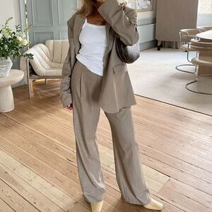 Djerf Avenue Favorite Pants